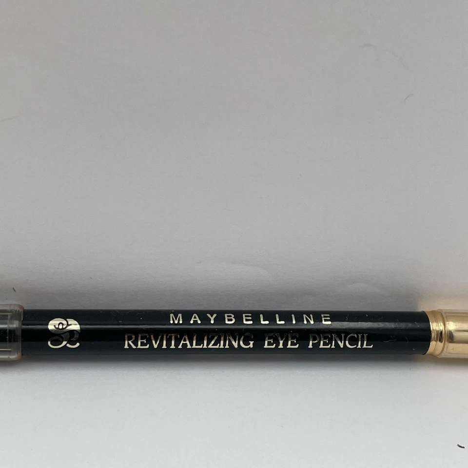 Maybelline revitalizing eye pencil black velvet new With brush Discontinued - Image 2 of 4