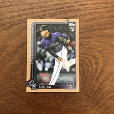 juan mejia 2025 Topps Update Gold Parallel RC #d 635/2025 Rookie