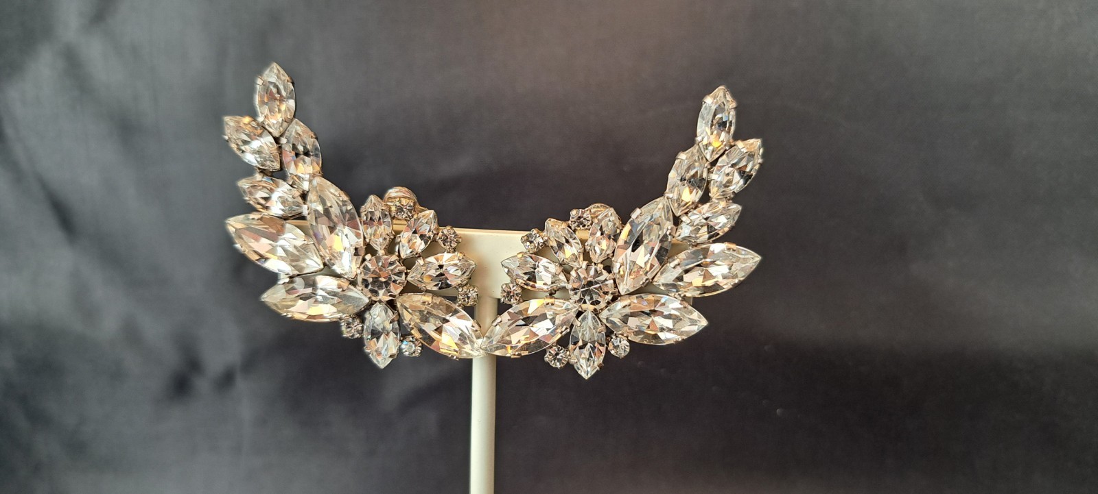 AMAZING Adjustable Dangle Clear Crystal Rhineston… - image 6