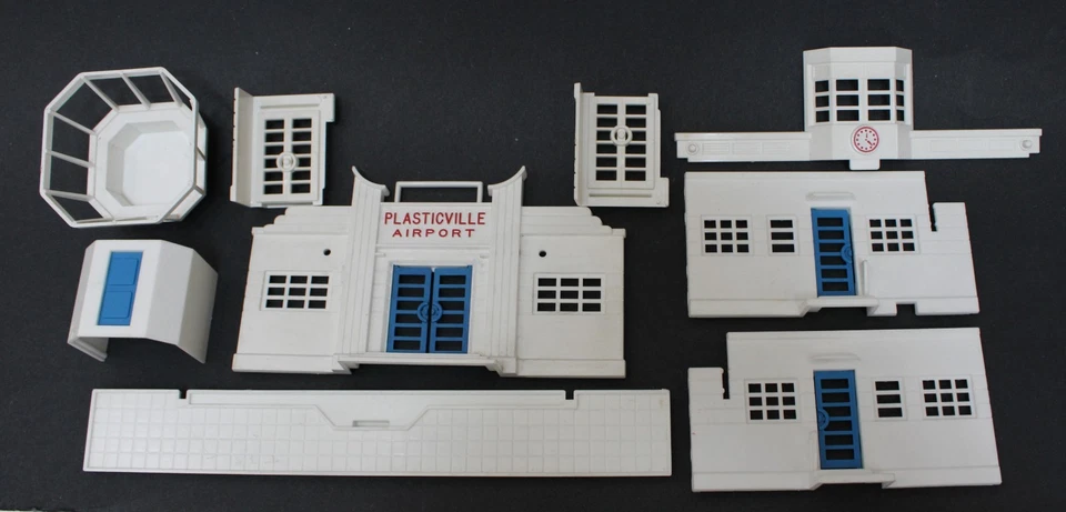 Plasticville AD-4 O/S Airport Administration Building Boxed 100% Complete 1954 E - Image 3 of 4