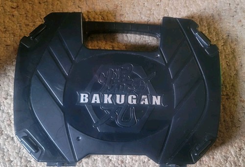 Bakugan Battle Brawlers Black Plastic Carrying Case + 7 Brawler Retro Case