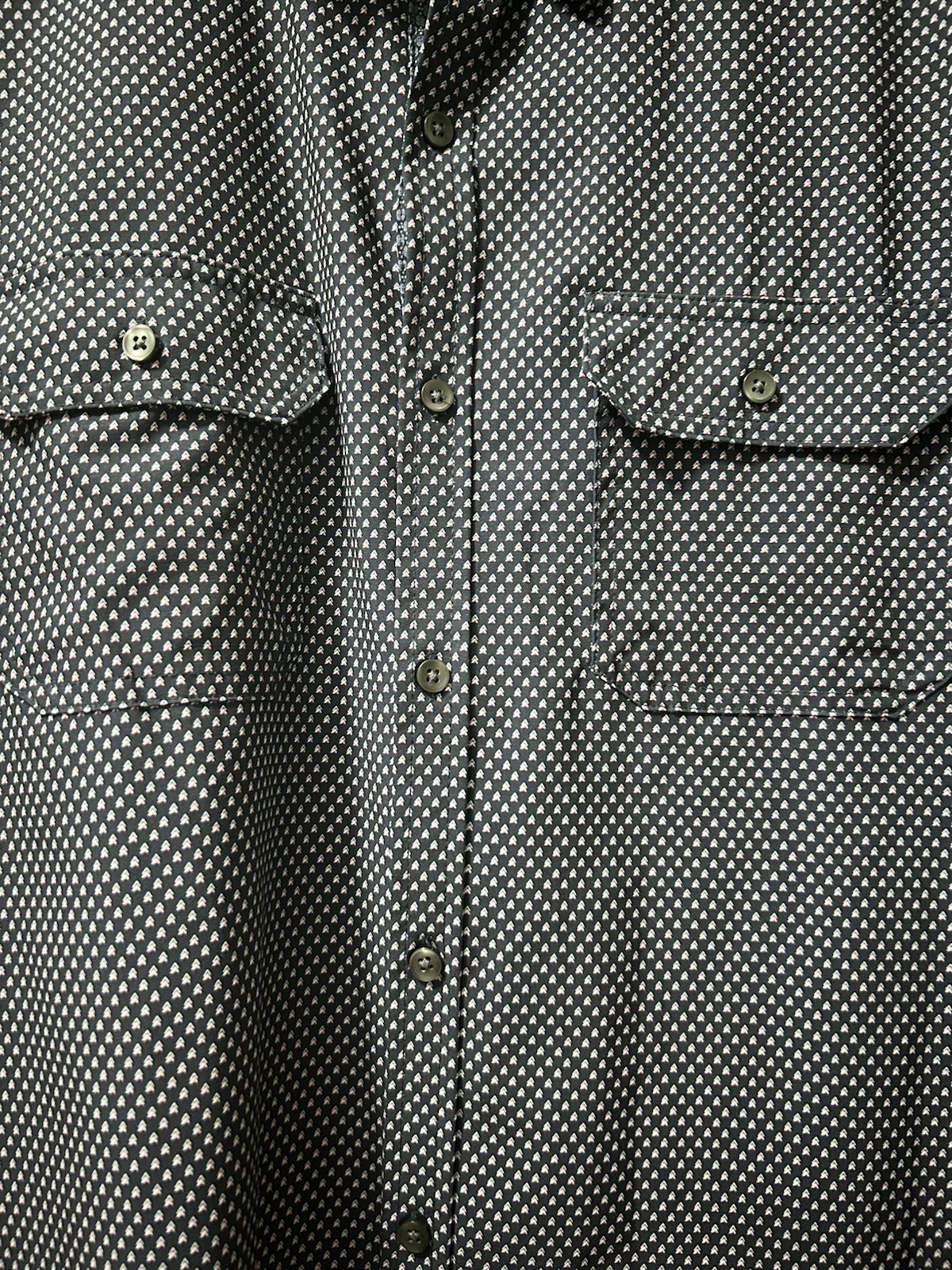 Kenneth Cole Men’s Black Slim Fit Short Sleeve Button Up Shirt - L