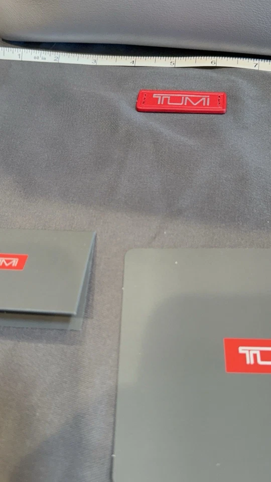 Mochila de cuero Tumi Maren Morgan mochila de negocios estuche damas. Foto 3 de 4