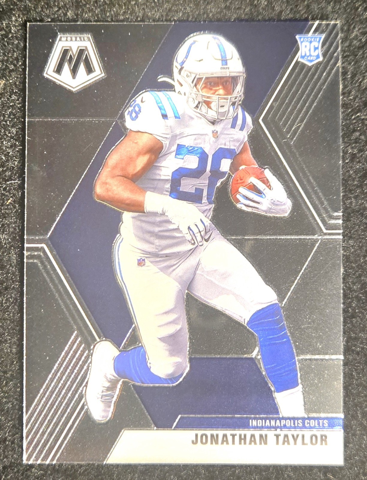 JONATHAN TAYLOR 2020 Panini Mosaic🏈 BASE RC #216👀🔥