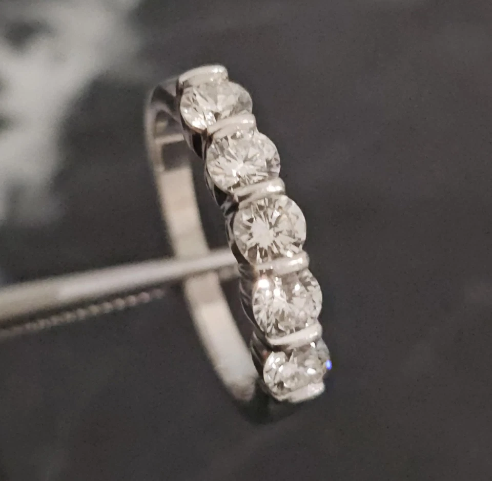 Tiffany & Co. Platinum Bar Set Diamond Wedding Band Ring 1ct sz 6.75 - Image 3 of 4