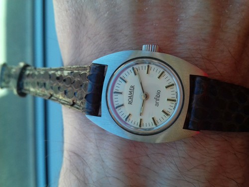 Montre Vintage Savar Petit Vert 7334 - Remontage Manuel, Années 60 - Neuf Avec Étiquettes