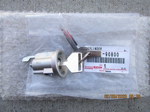 72 - 84 TOYOTA LAND CRUISER FJ40 FJ45 IGNITION CYLINDER LOCK SWITCH WITH KEY NEW - Picture 2 of 4