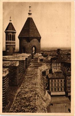 CPA AK ALBI Chemin de Ronde de la Cathédrale Ste Cecile (615083)