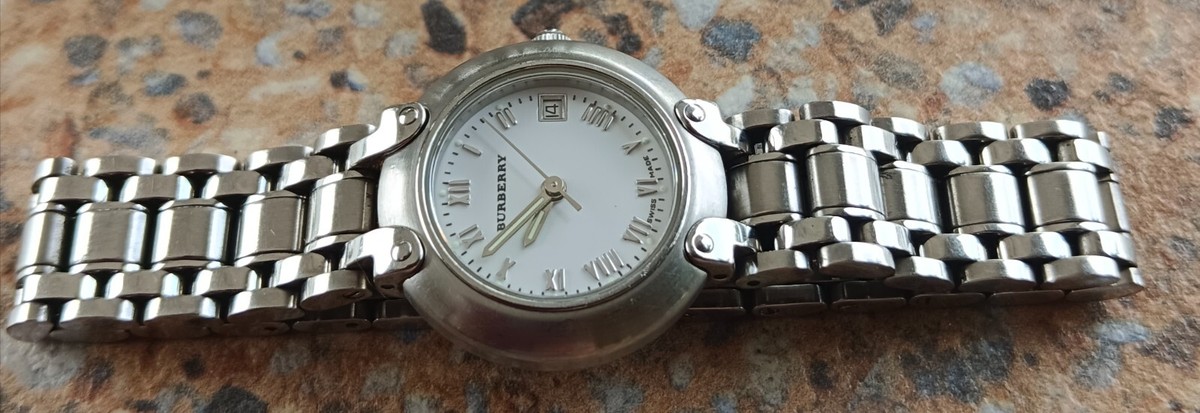 Ladies Burberry Quartz Watch Swiss Made 11000L | eBay