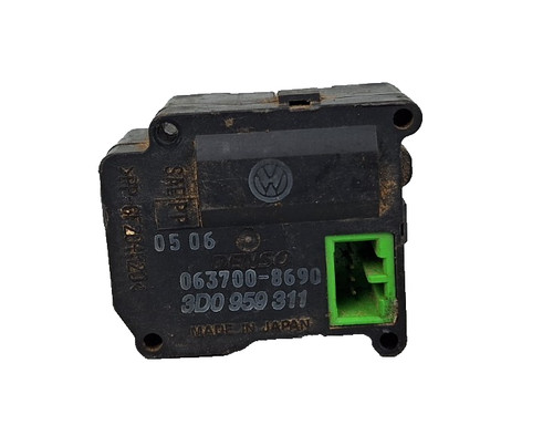 VW PHAETON 2006 Heizklappensteuerung Motorantrieb 3D0959311 OEM Halter