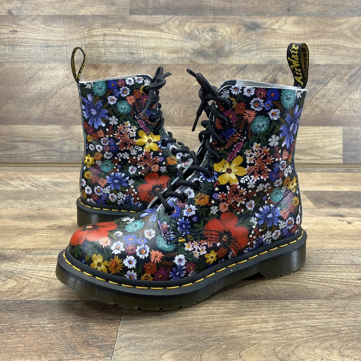 Dr martens black & pink pascal wanderlust clearance boots