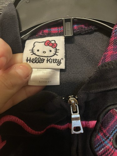 Hello Kitty Youth Girls Size Sm Pink/Black Velvet Full Hooded Jacket plaid - Picture 3 of 7