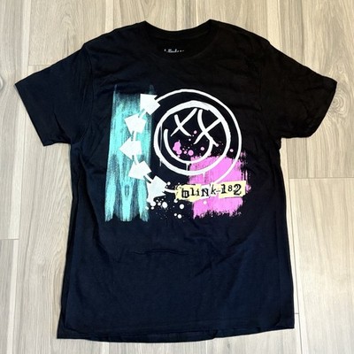 Blink-182 Band Unisex Black Graphic Print Crew Neck Short Sleeve T-Shirt NWOT