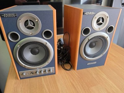Roland Edirol MA-15D Digital Stereo Micro Studio Monitor Lautsprecher Holzkabel