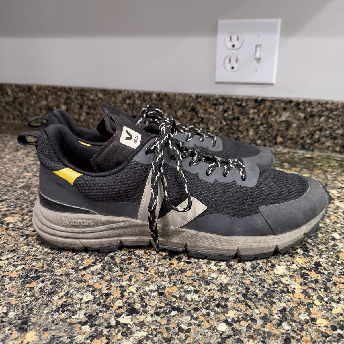 NEW VEJA Dekken Alvemesh Mens Us Size 7 Black/Grey/Tonic Blue DEKKAN ALVEOMESH BLACK OXFORD GREY TONIC | VEJA main image 4