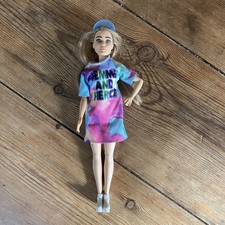 Barbie Fashionista 159 Puppe Mattel Femme And Fierce Dress GRB51
