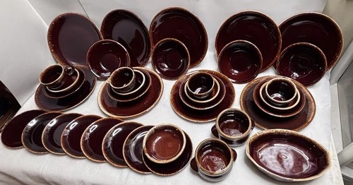 Hull Brown Drip Glazed Pottery Oven Proof Lot Of 37 Pieces Next To No Chips VNTG