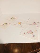 Hand Embroidered Handkerchief -- Vintage 5pcs