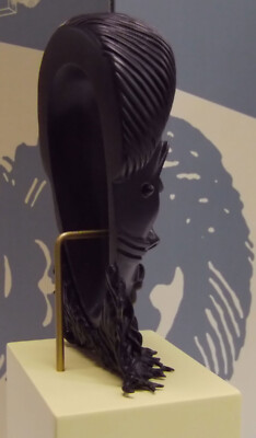 MUSÉE MAGNARE TNTN : LA STATUETTE DU MASQUE AFRCAN - TNTNOMANA