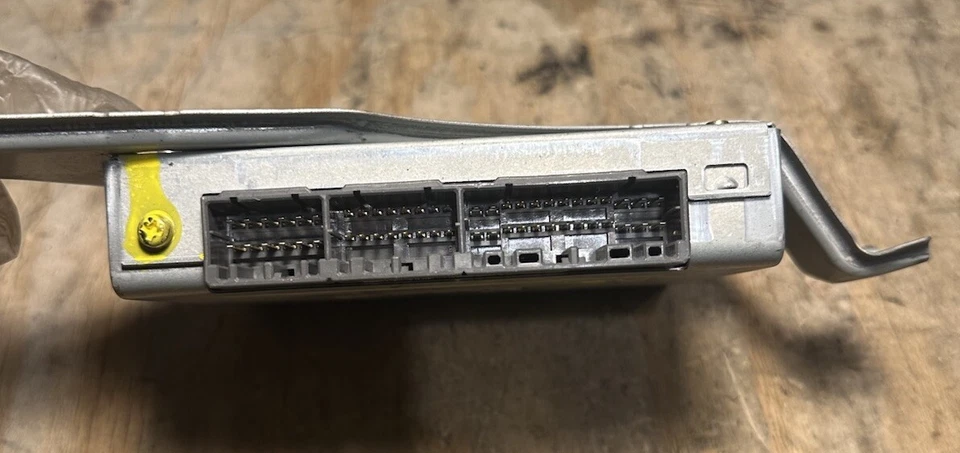 Lexus ES300 2000 2001 módulo de control ABS unidad computadora 89540-33270 OEM Foto 3 de 4