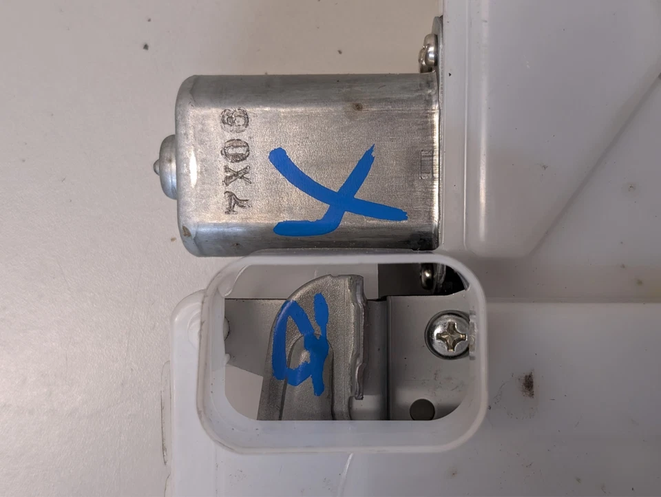 2011-17 NISSAN QUEST ЛИФТГЕЙТ ПРИВОД В СБОРЕ ЗАЩЕЛКА ЗАМОК ДВИГАТЕЛЯ В СБОРЕ OEM - Изображение 4 из 4