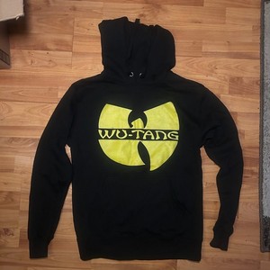 Near Me Wu Wear Men's Wu-Tang Clan Hoodie With Logo Print 36 Chambers