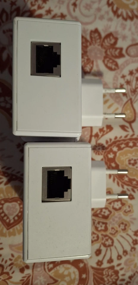 TP-Link TL-PA7010 KIT 1000Mbit/s Gigabit Ethernet HomePlug AV2 - Immagine 3 di 3