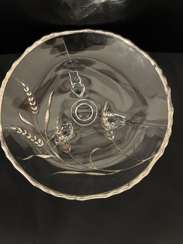 Vintage 3 Toed Glass Tidbit Tray Dish Etched Wheat - Picture 5 of 5