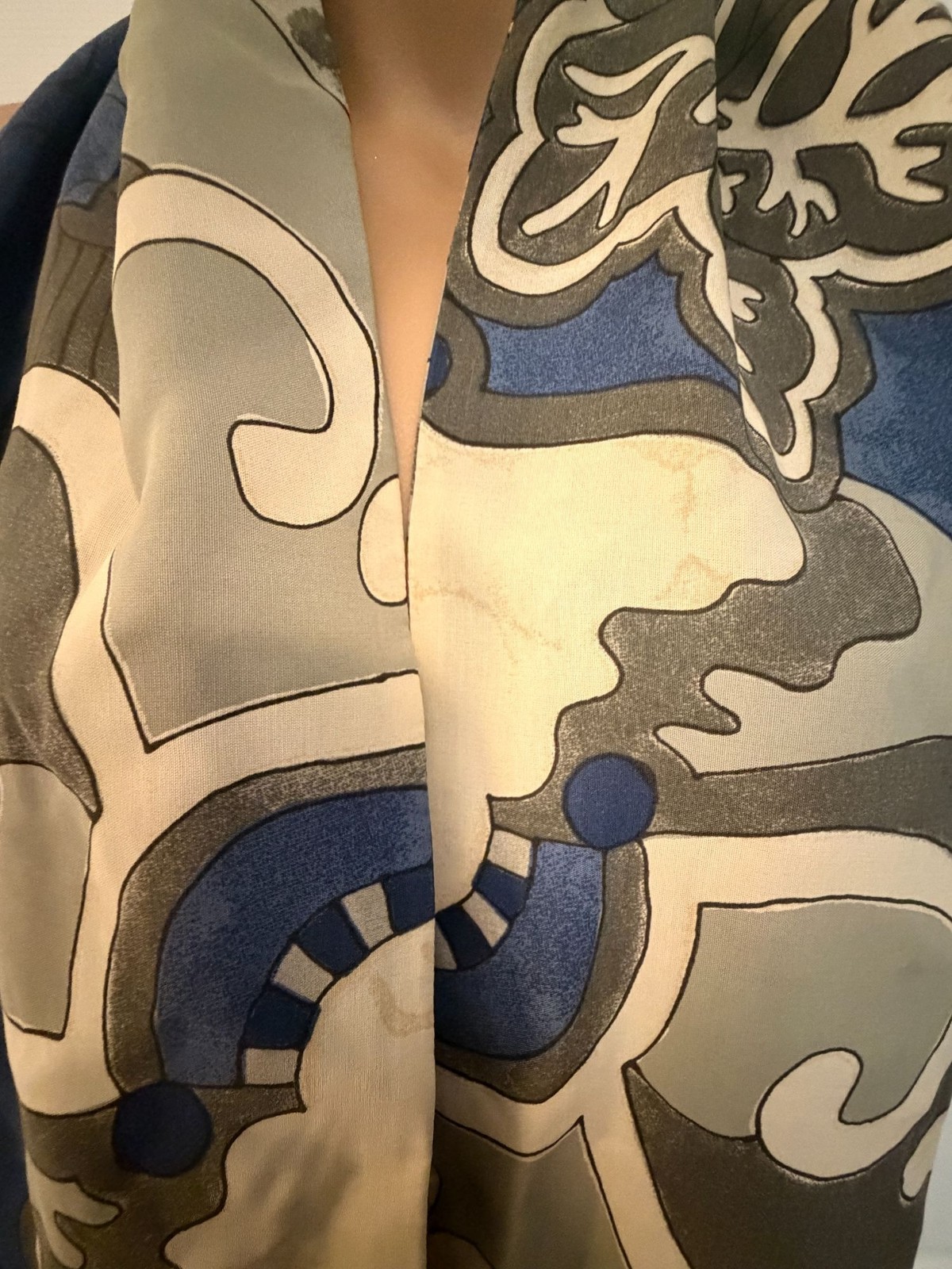 Fringed Rectangular Scarf Reversible Two Differen… - image 6