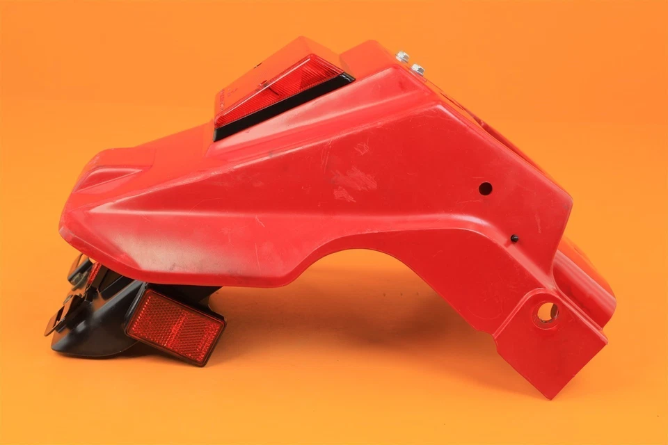 04-07 2006 KLR650 KLR 650 OEM Luz trasera Luz trasera Lámpara Lente Guardabarros Plástico Foto 3 de 4