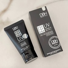 DERMAESTHETICS UV Shield EGF FGF DNA Sun Protection 60ml SPF47 PA  Sunscreen