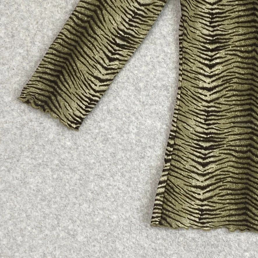 Top Liz Claiborne Mujer M Verde Estampado Animal Cuentas Manga 3/4 Elastizado Carrera Foto 3 de 4