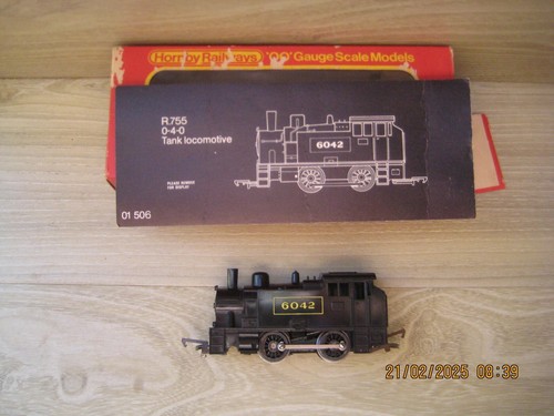 MODEL RAILWAY OO SCALE ( HORNBY R755 ) 0-4-0 STEAM LOCO no 6042 FANTASTIC