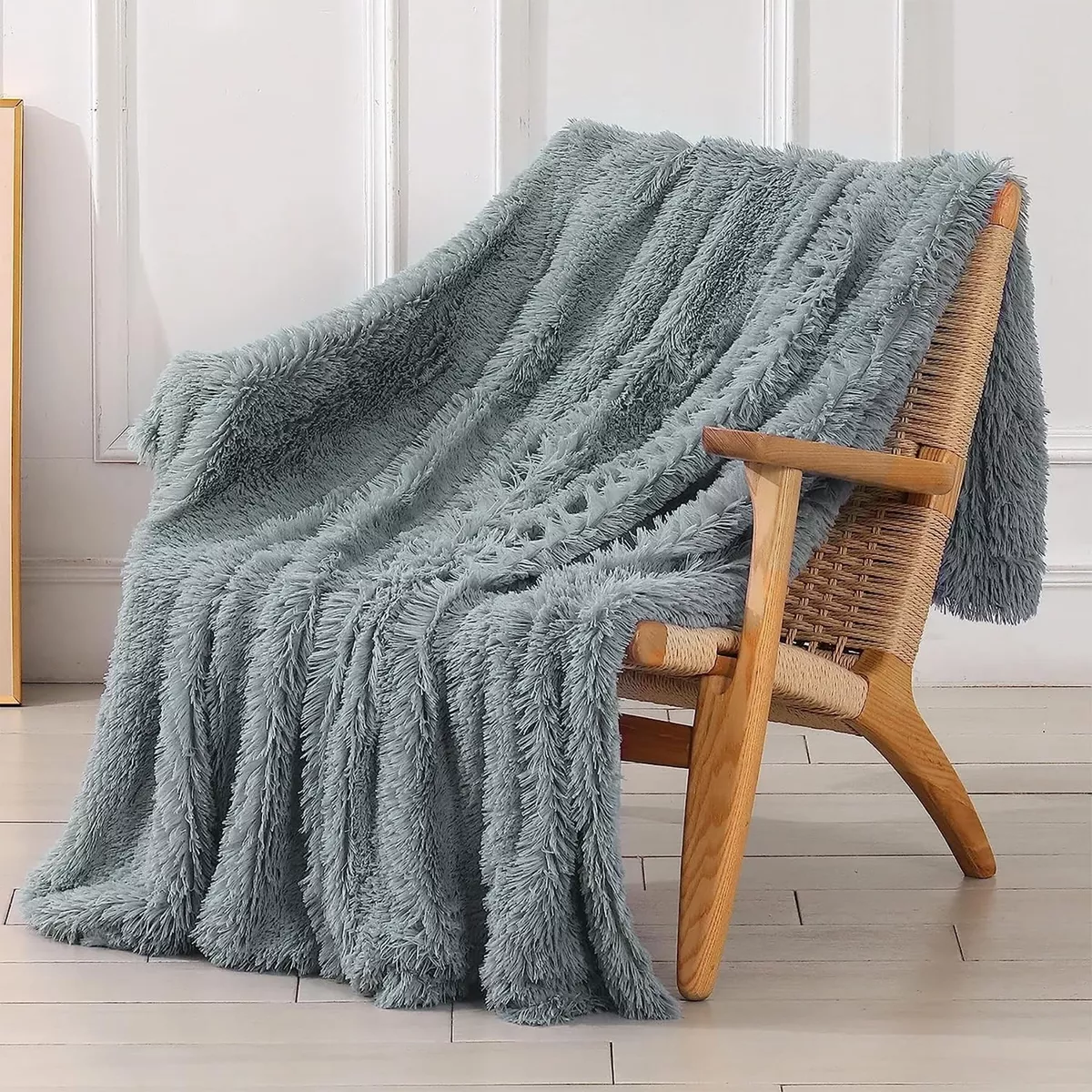 Decorative Extra Soft Faux Fur Blanket Twin Size 70