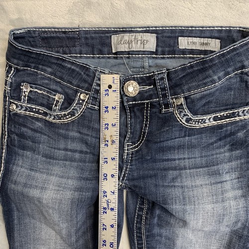 Buckle Daytrip Jeans Womens 25R Lynx Skinny Dark Blue Stretch Denim - Picture 6 of 11