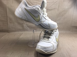 nike air court leader low