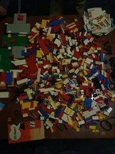 LEGO 1975 booklets and a lot of lego pieces from the 70s