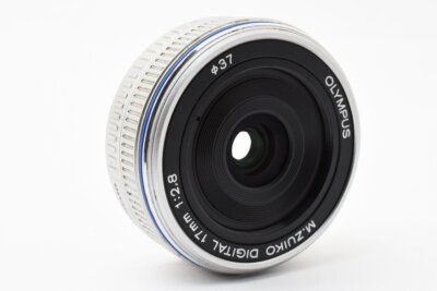 OLYMPUS M.ZUIKO DIGITAL 17mm F2.8 Silver Micro Four Thirds Mount