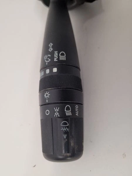 Interruptor de columna 11-18 Jeep Wrangler LHD VIN con cuerpo Jk de sexto dígito   Foto 2 de 4