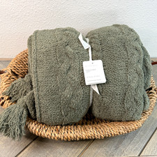 POTTERY BARN CLASSIC CABLE KNIT THROW BLANKET...
