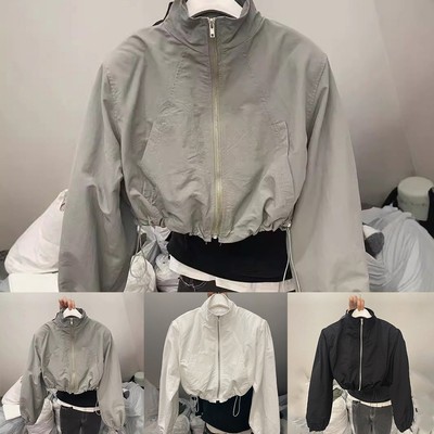 Funktionelle Damen Freizeitjacke mit Kordelzug und Stehkragen Design