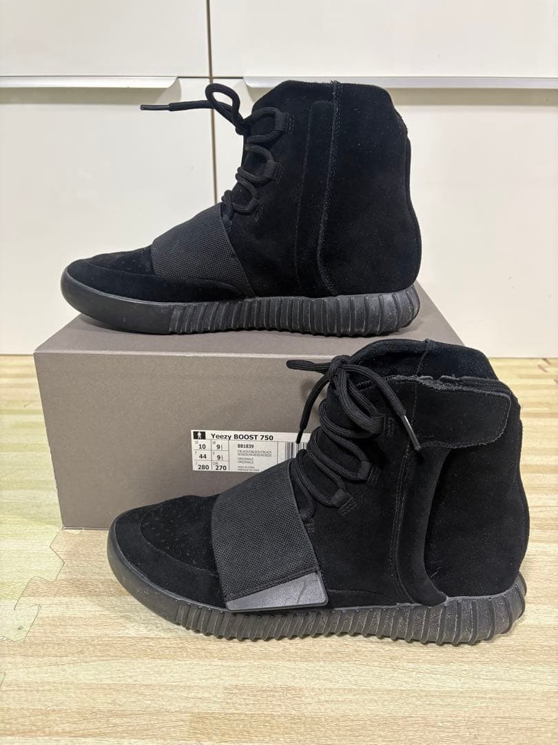 Men 10.0US Adidas Yeezy Boost 750 Black