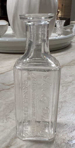 Excellent 1903 Seeley Drug Co. Prescription Druggist Canon City, Colo. bottle
