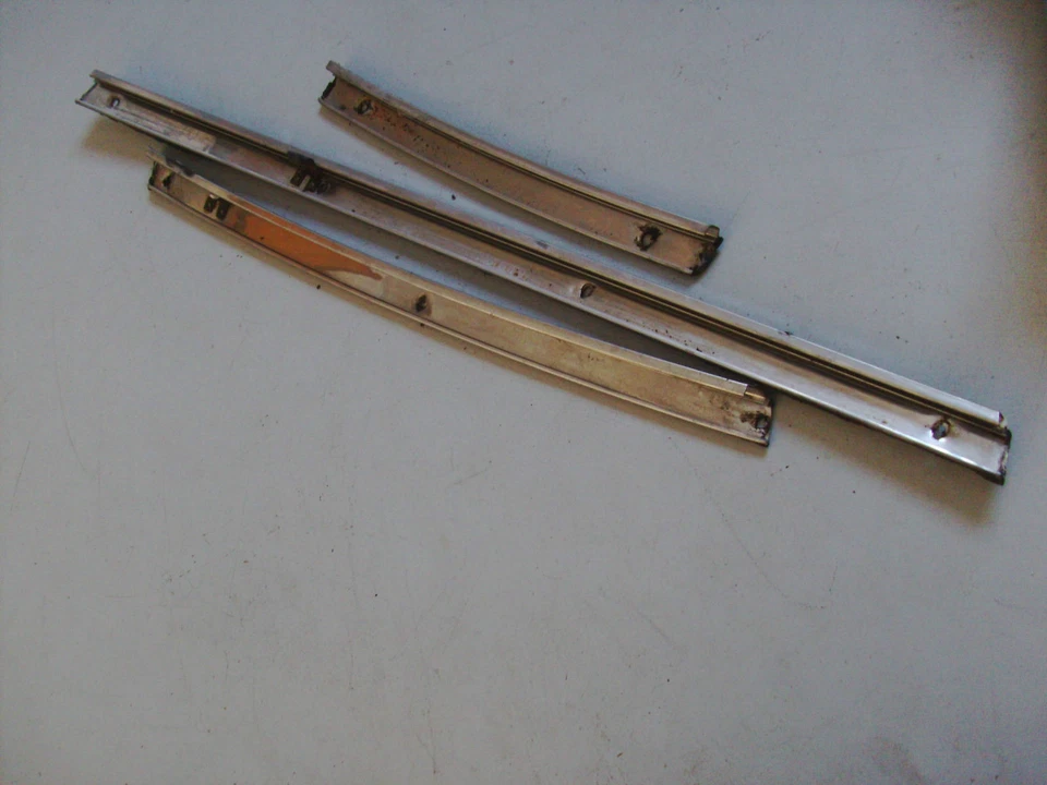 AMC 1971 1972 1973 PUERTA JABALINA APERTURA TECHO SELLO METEOROLÓGICO CANAL DE AJUSTE INOXIDABLE Foto 2 de 2