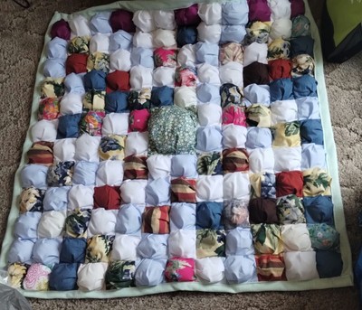 New Hand-made Puff Quilt 