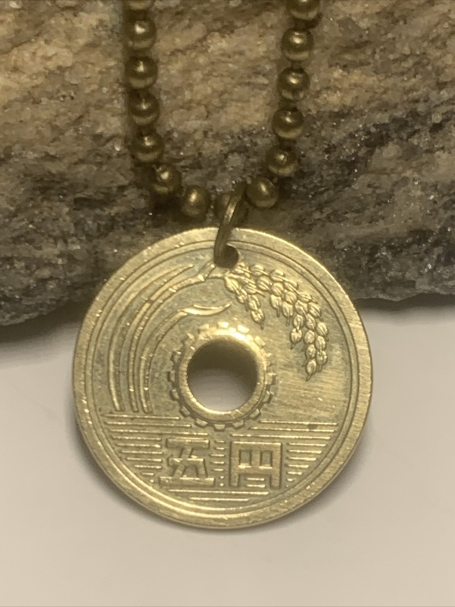 Japan 5 Yen Luck Coin Pendant Coin Pendant Unisex Necklace. Great Gift 🎁 A1