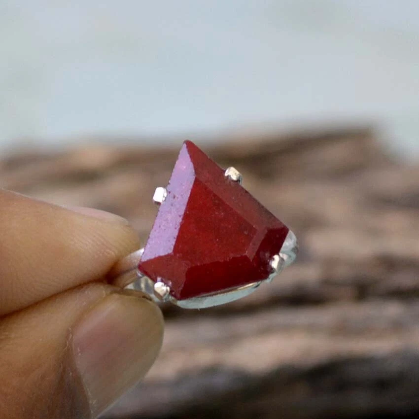 Natural Red Ruby Gemstone 925 Sterling Silver Diamond Shape Handmade Gift Ring - Image 4 of 4
