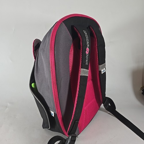 Trunki Boostapak Travel Backpack & Booster Car Seat Pink. Light. Fits