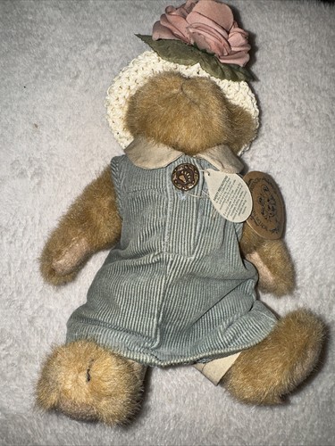 Boyds Bears Bailey and Friends Collection Bailey Bear Vintage 9" -Dress With Hat - Picture 8 of 8