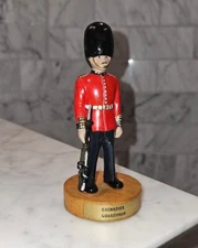Vintage Wood Grenadier Guardsman British Army Figurine 5.5" FREE SHIPPING 